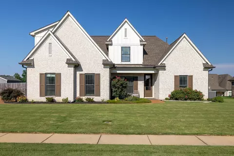 304 Cotton Fall Dr, Atoka, TN 38004