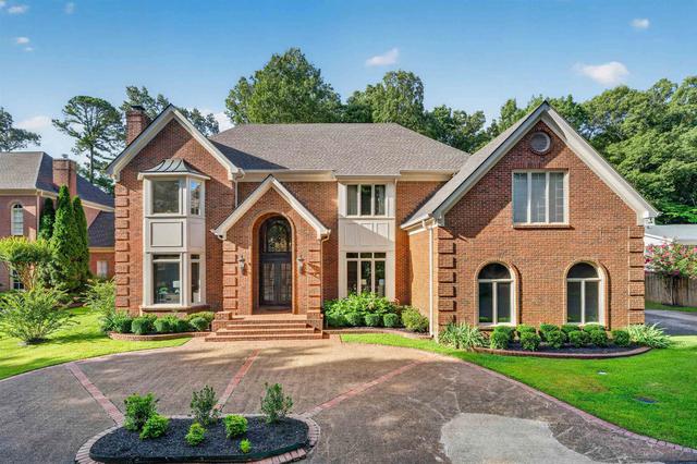 6571 Oak Estates Dr, Memphis, TN 38119