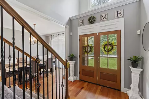 Entry Way - 104 Springbrook Dr, Jackson, TN 38305 photo 3 of 4