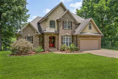Exterior - 104 Springbrook Dr, Jackson, TN 38305 photo 3 of 6