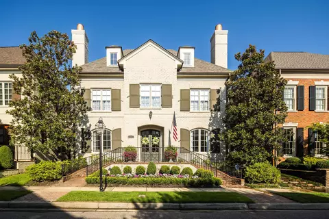 1911 Hazelton Dr, Germantown, TN 38138