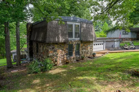 Exterior - 2401 Placid Cv, Nesbit, MS 38651 photo 4 of 15