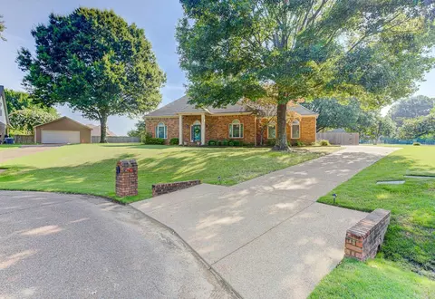 3390 Pembroke Ellis Cv, Bartlett, TN 38133
