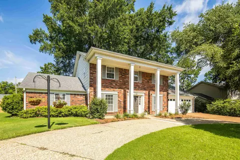 1487 Poplar Estates Pkwy, Germantown, TN 38138