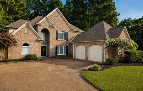 9443 Canabridge Dr, Lakeland, TN 38002