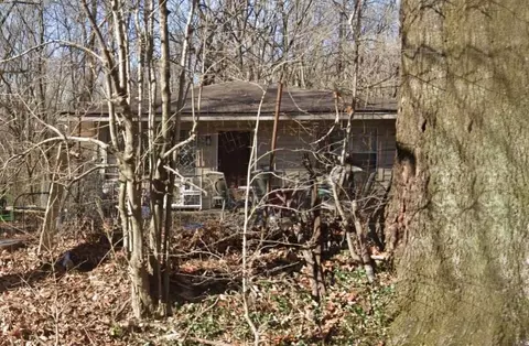 7701 Bluff Rd, Millington, TN 38053