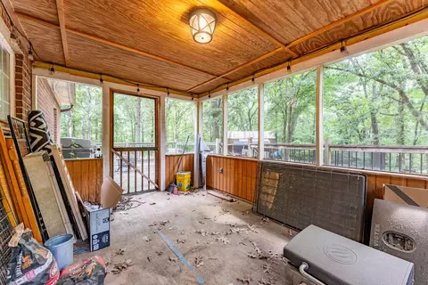 Exterior - 2665 Mccraw Loop, Mason, TN 38049 photo 8 of 10