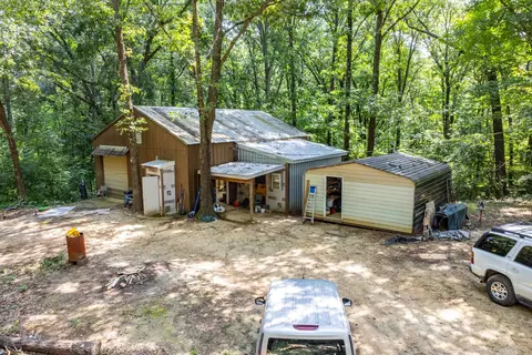 Exterior - 2665 Mccraw Loop, Mason, TN 38049 photo 4 of 10