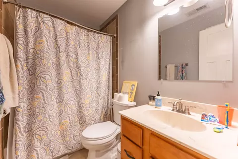 Bath - 2665 Mccraw Loop, Mason, TN 38049 photo 3 of 3