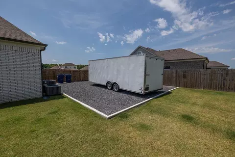 Exterior - 7620 Crosswinds Blvd, Hernando, MS 38632 photo 4 of 9