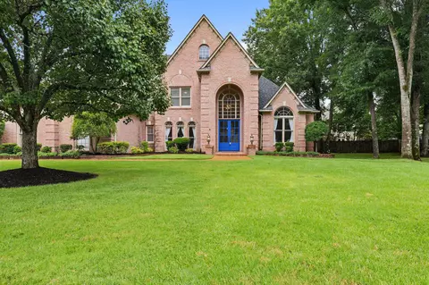 9460 Hedgegrove Dr, Germantown, TN 38139