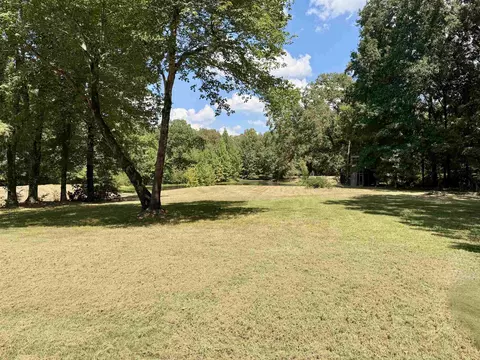 Exterior - 1835 Bobbitt Rd, Williston, TN 38076 photo 2 of 7