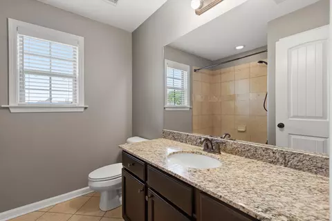 Bath - 141 Lower Fields Ln, Collierville, TN 38017 photo 4 of 4
