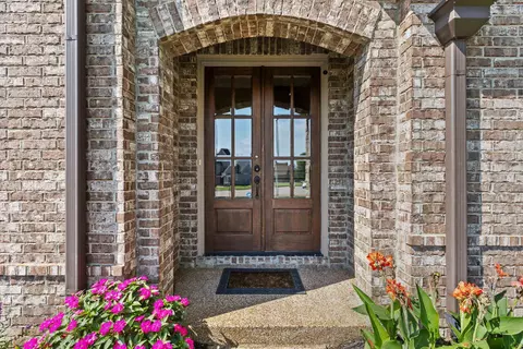 Entry Way - 141 Lower Fields Ln, Collierville, TN 38017 photo 1 of 5