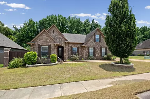 5388 Meadowbriar Trl, Memphis, TN 38125