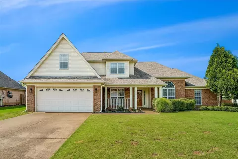6335 Needle Ridge Rd, Bartlett, TN 38135