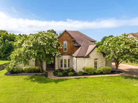 95 Meadow Ridge Dr, Arlington, TN 38002