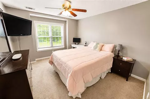 Bedroom - 4876 Springtree Dr, Arlington, TN 38002 photo 2 of 3