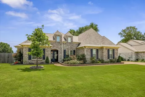 51 Johnsborough Cv, Atoka, TN 38004