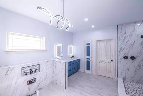 Bath - 3 E Cherry St, Stanton, TN 38069 photo 1 of 5