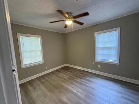 Bedroom - 3391 Hadley Rd, Memphis, TN 38111 photo 2 of 2