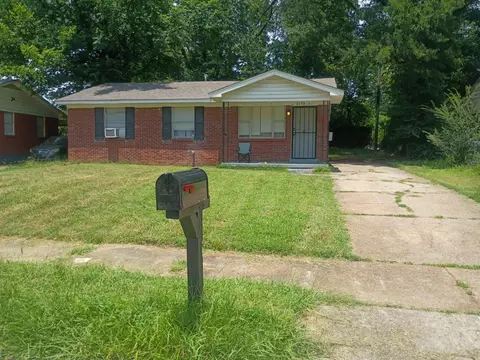 2190 Gayle Ave, Memphis, TN 38127
