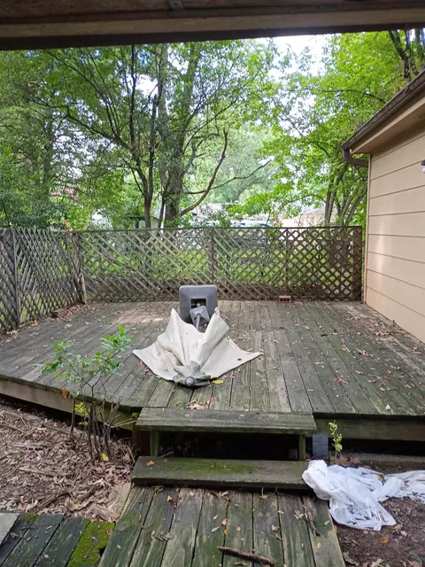 Exterior - 781 Eastern Dr, Memphis, TN 38122 photo 3 of 4