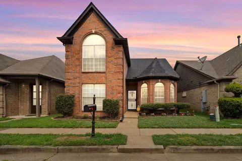 5662 Sycamore Woods Dr, Memphis, TN 38134