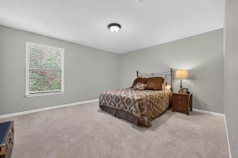 Bedroom - 284 E Poplar Ave, Collierville, TN 38017 photo 4 of 4