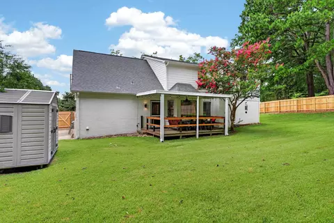 Exterior - 284 E Poplar Ave, Collierville, TN 38017 photo 4 of 4