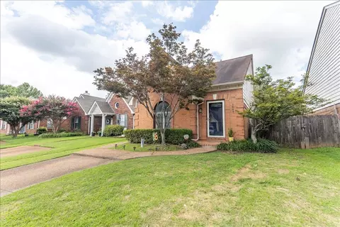 1669 Beaver Trail Dr, Cordova, TN 38016