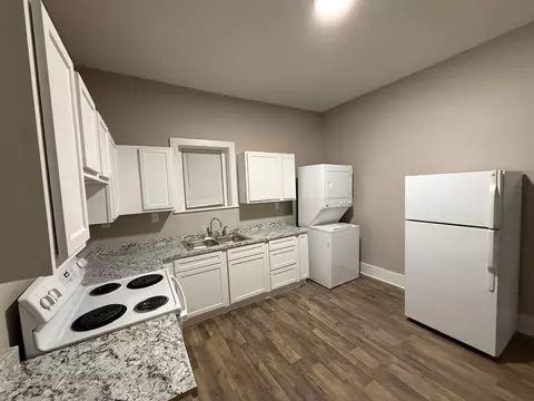 Kitchen - 741 E Trigg Ave, Memphis, TN 38106 photo 2 of 3