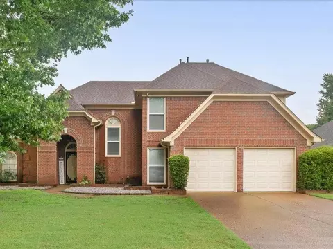1952 Westbriar Cir, Cordova, TN 38016