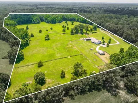 430 Tanasi Dr, Rossville, TN 38066