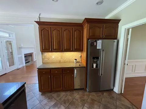 Kitchen - 37 Crownpointe Cove Cv, Jackson, TN 38305 photo 1 of 2