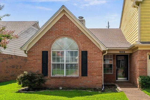 1849 Winship Dr, Cordova, TN 38016