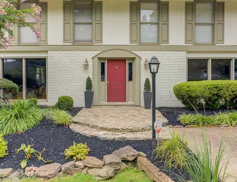 5699 Normandy Rd, Memphis, TN 38120