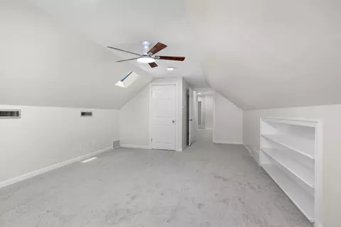 Bedroom - 192 E Powell Rd, Collierville, TN 38017 photo 3 of 9