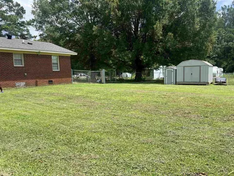 Exterior - 329 Mayflower Rd, Ramer, TN 38367 photo 4 of 6