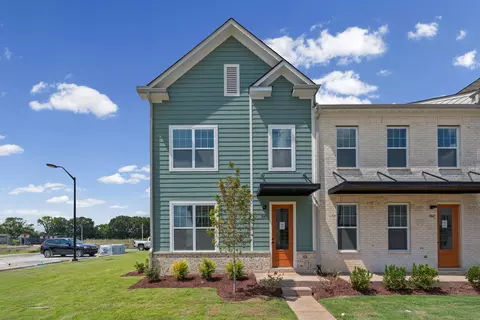 3045 Portage Dr, Bartlett, TN 38135