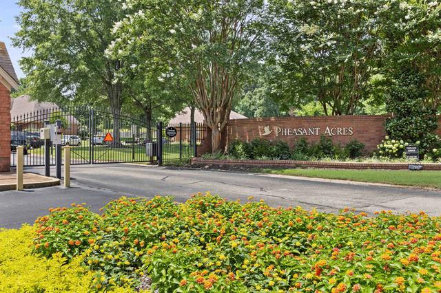 1833 W Pheasant Acres Ln, Cordova, TN 38016