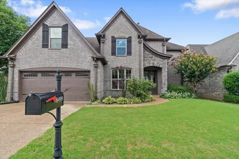 8499 Woodland Green Ct, Memphis, TN 38016