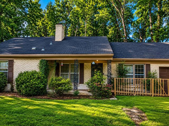 3004 Dumbarton Rd, Memphis, TN 38128