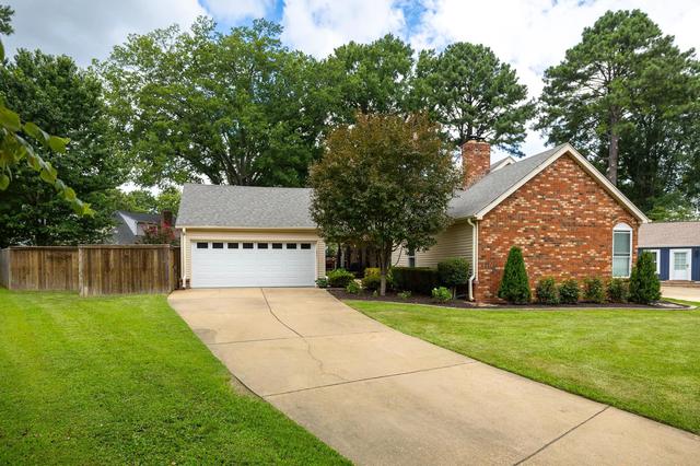 2157 Idlewood Cv, Germantown, TN 38139