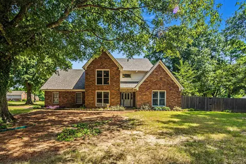 8974 Gandy Cv, Bartlett, TN 38133