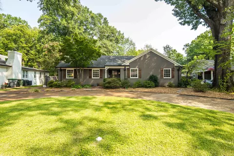 4713 Crossover Ln, Memphis, TN 38117