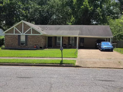 5151 Downs Dr, Memphis, TN 38135