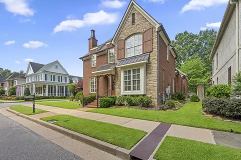 4561 W Woodlawn Cir, Collierville, TN 38017