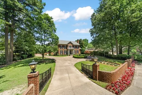 4348 Gwynne Rd, Memphis, TN 38117