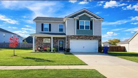 35 Witherspoon Dr, Oakland, TN 38060